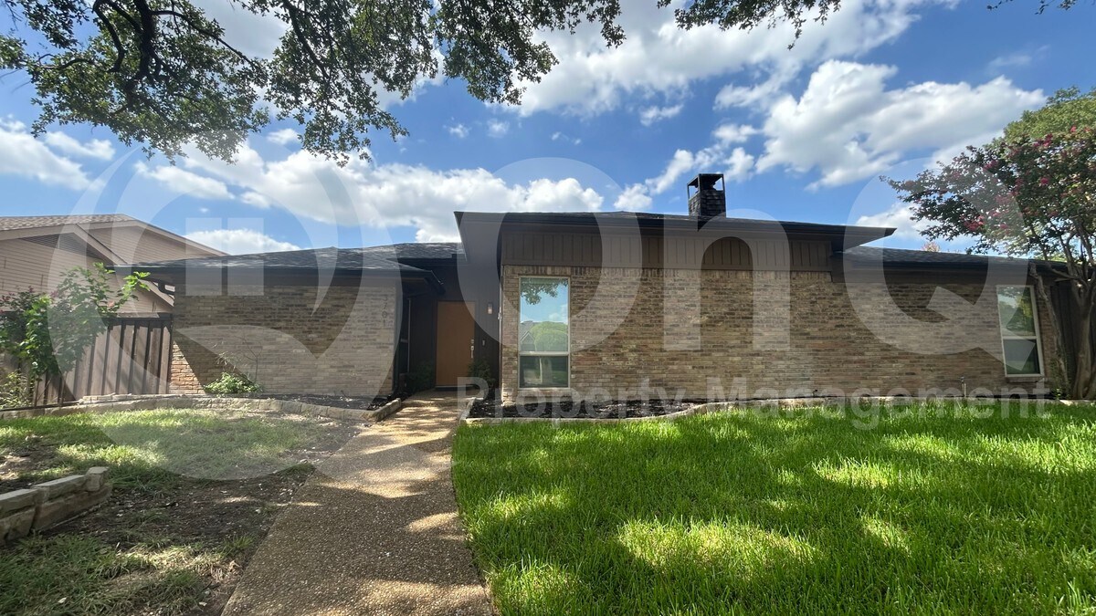 Photo - 3701 Leathertop Drive