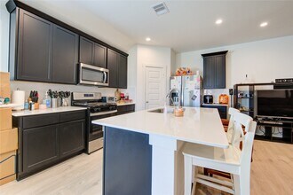 Building Photo - 1106 Isola Bella Dr