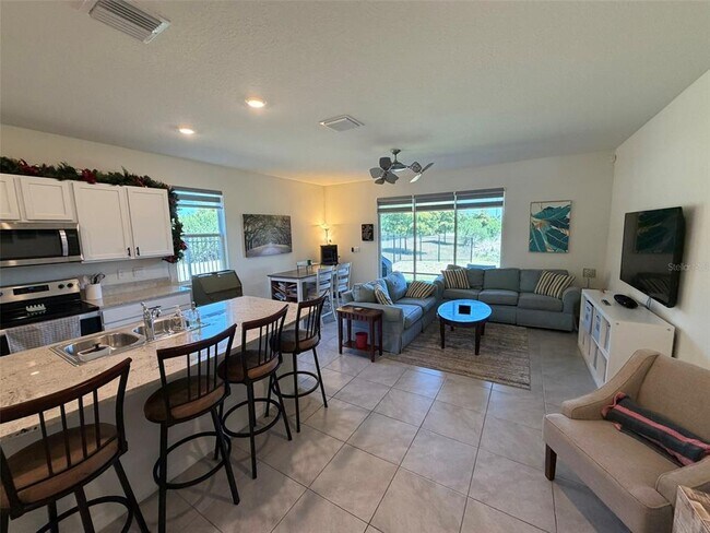 Building Photo - 8860 Milestone Dr