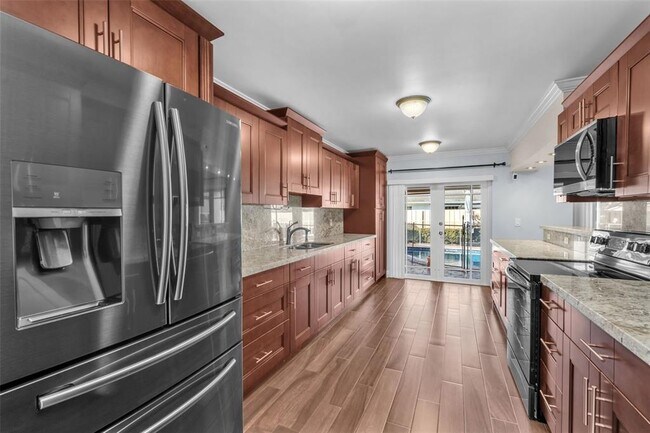 Foto del edificio - 4991 NW 72nd Ter