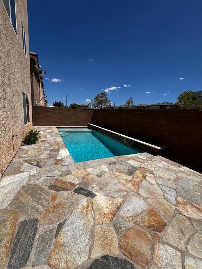 Building Photo - 5059 Bonnie Doon Ln
