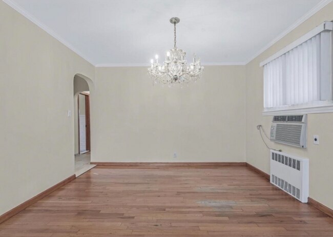 Foto del edificio - 58-52-5208 208th St