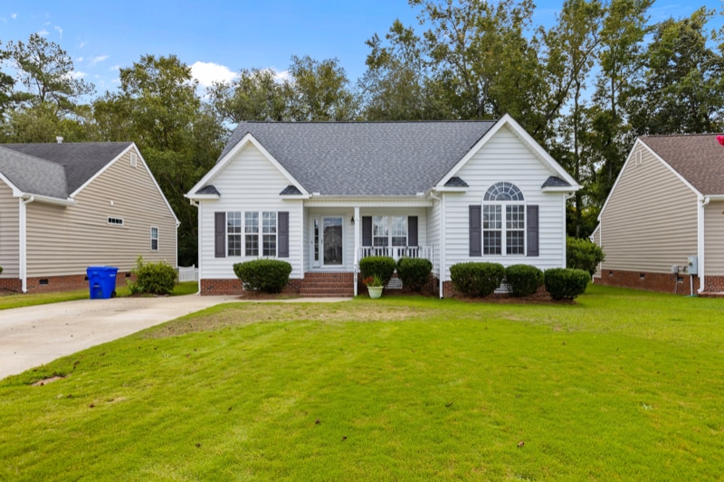 1013 Sebring Dr, Winterville, NC 28590