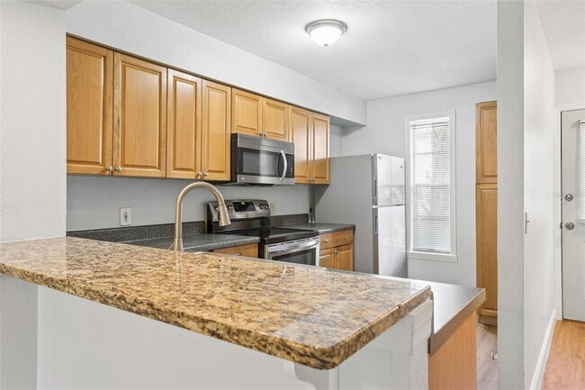 Building Photo - 11325 Stratton Park Dr