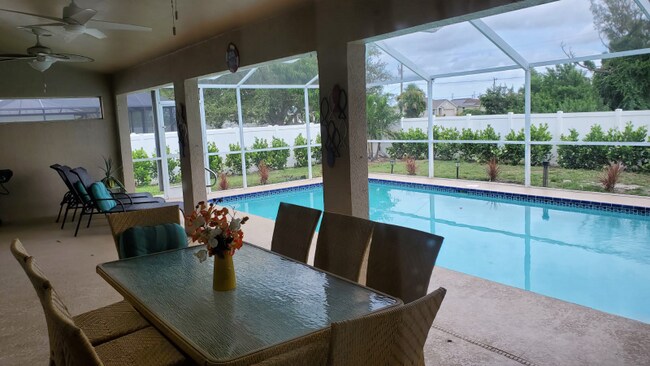 Foto del edificio - 1607 SW 18th St