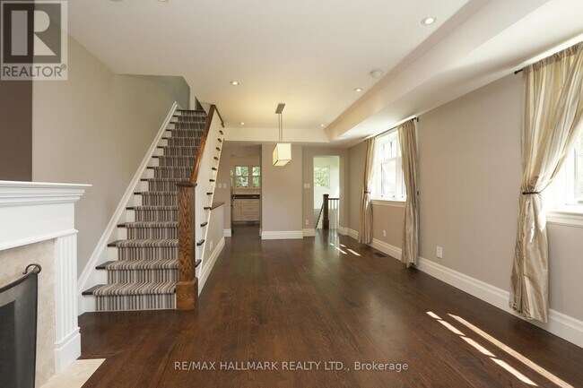 Building Photo - 416 Keewatin Ave