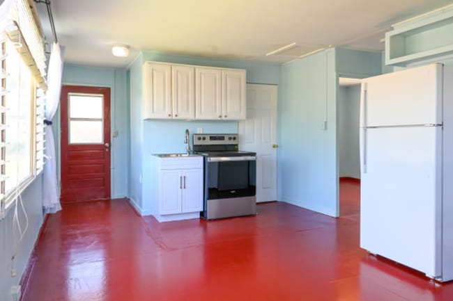 Building Photo - 110 Manako Ln