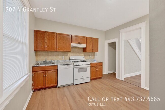 Building Photo - 707 N Grantley St