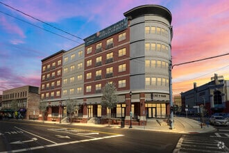 Building Photo - Port & Main