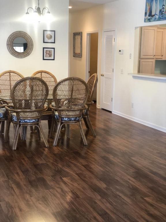 Building Photo - 7311 Sweetwater Blvd.