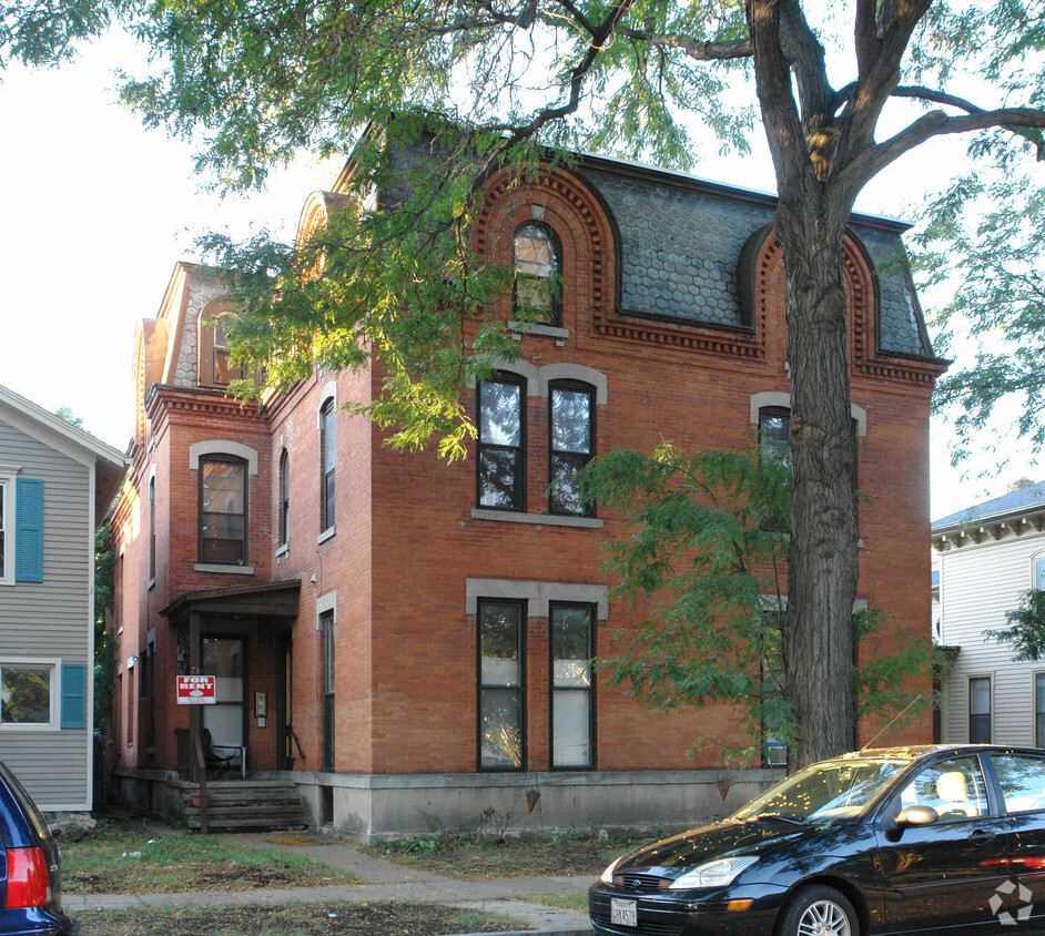 Building Photo - 71-73 MARSHALL St