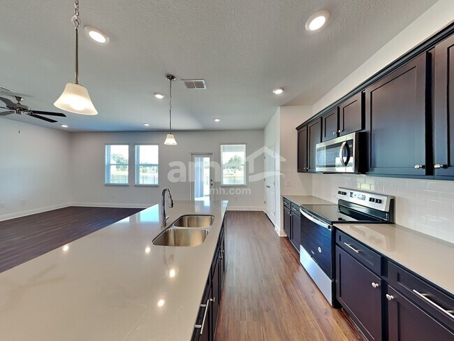 Building Photo - 14616 Cedar Mill Drive