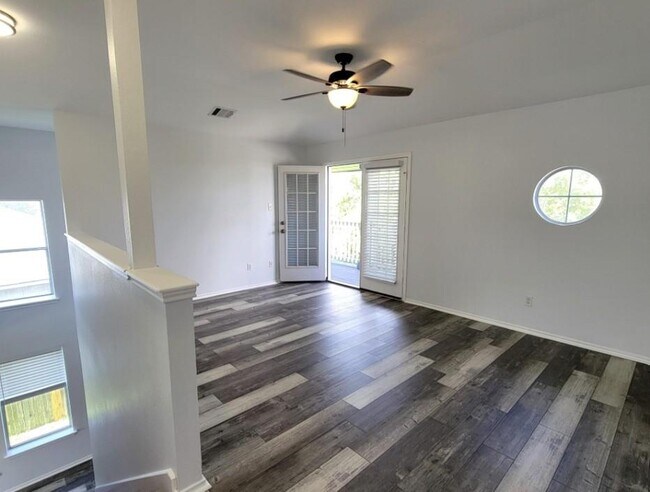 Building Photo - 14813 Earl Grey Ln