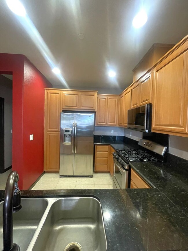 Building Photo - 22774 Amador St