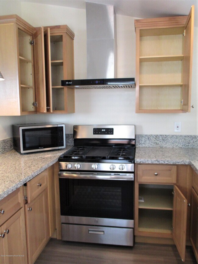 Foto del edificio - 1411 Monterey Rd