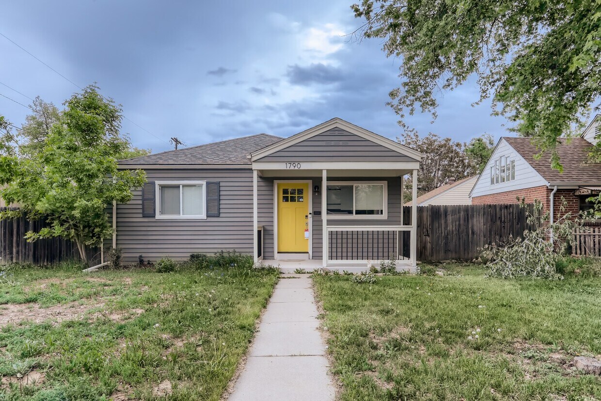 Foto principal - 1790 Syracuse St