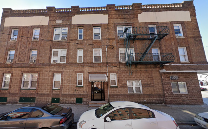 Primary Photo - 456 John F. Kennedy Blvd