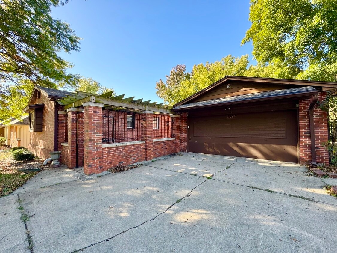 Foto principal - 3640 Walnut St