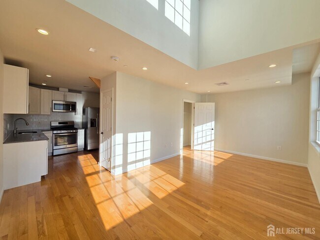 Foto del edificio - 120 Georges Rd