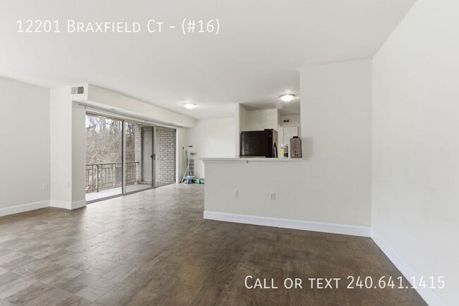 Foto del edificio - 12201 Braxfield Ct