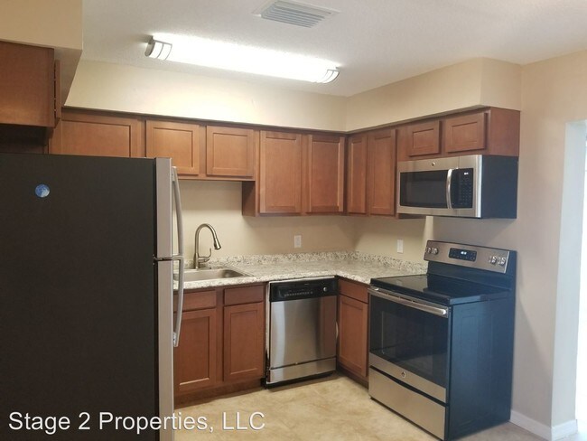 Foto del edificio - 6711 Ridge Crest Dr