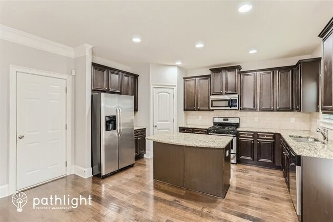 Foto del edificio - 37 Canyon View Drive, Newnan, GA, 30265