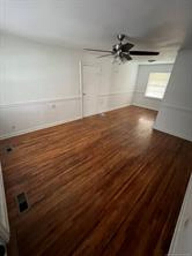 Foto del edificio - Very nice MIDTOWN home All appliances incl...