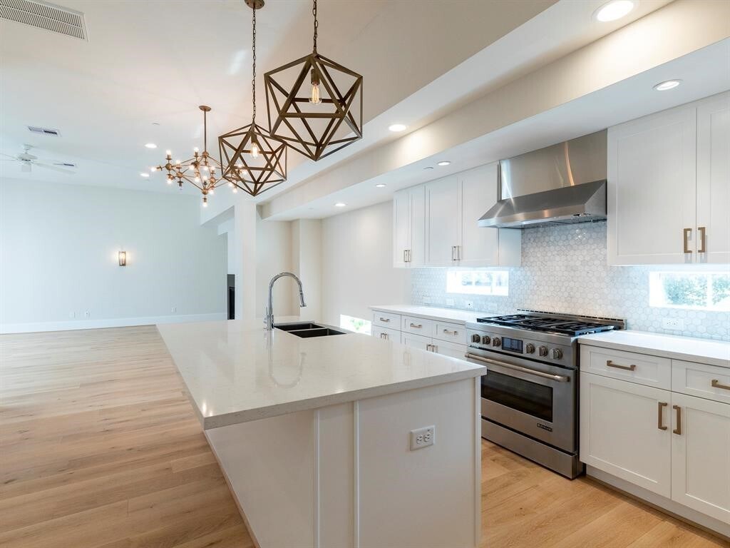 Foto principal - 3821 N Braeswood Blvd