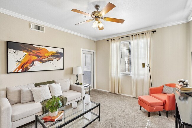 Apartamentos Adiamo Palm Valley en Goodyear, Arizona - Adiamo Palm Valley