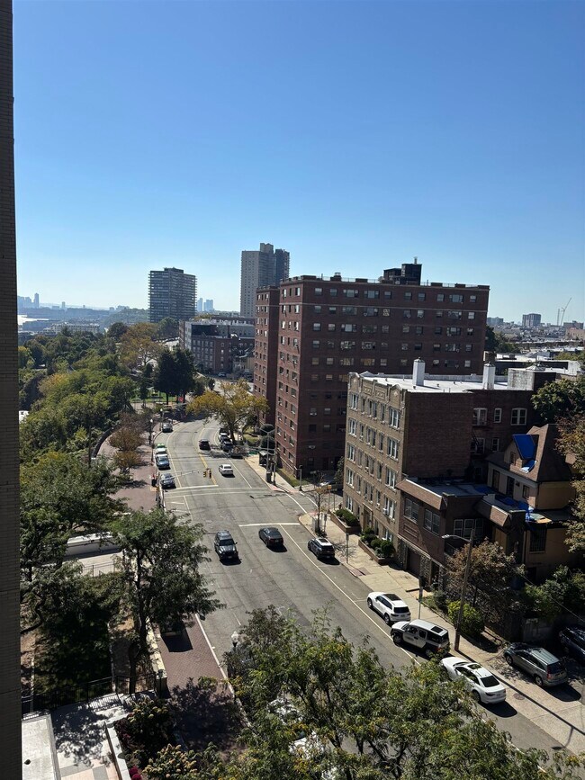 Foto del edificio - 6600 JFK Blvd E