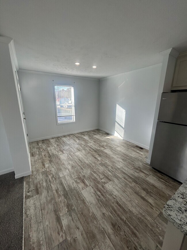 Foto del edificio - 54 Hickory Ln
