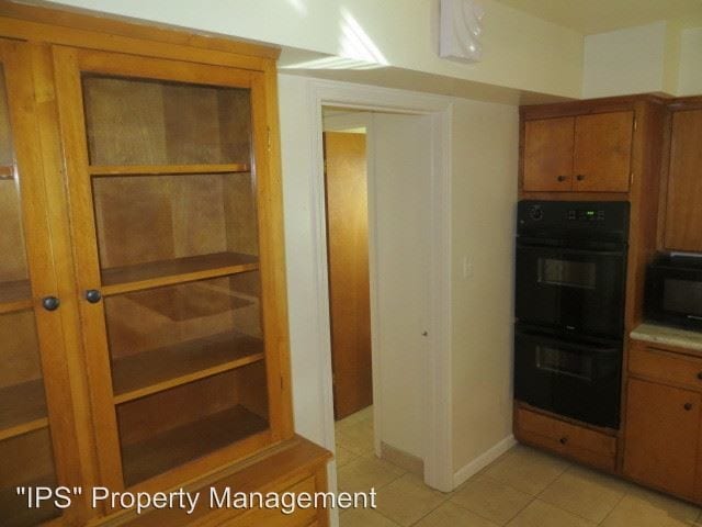 Building Photo - 33856 Avenue 9