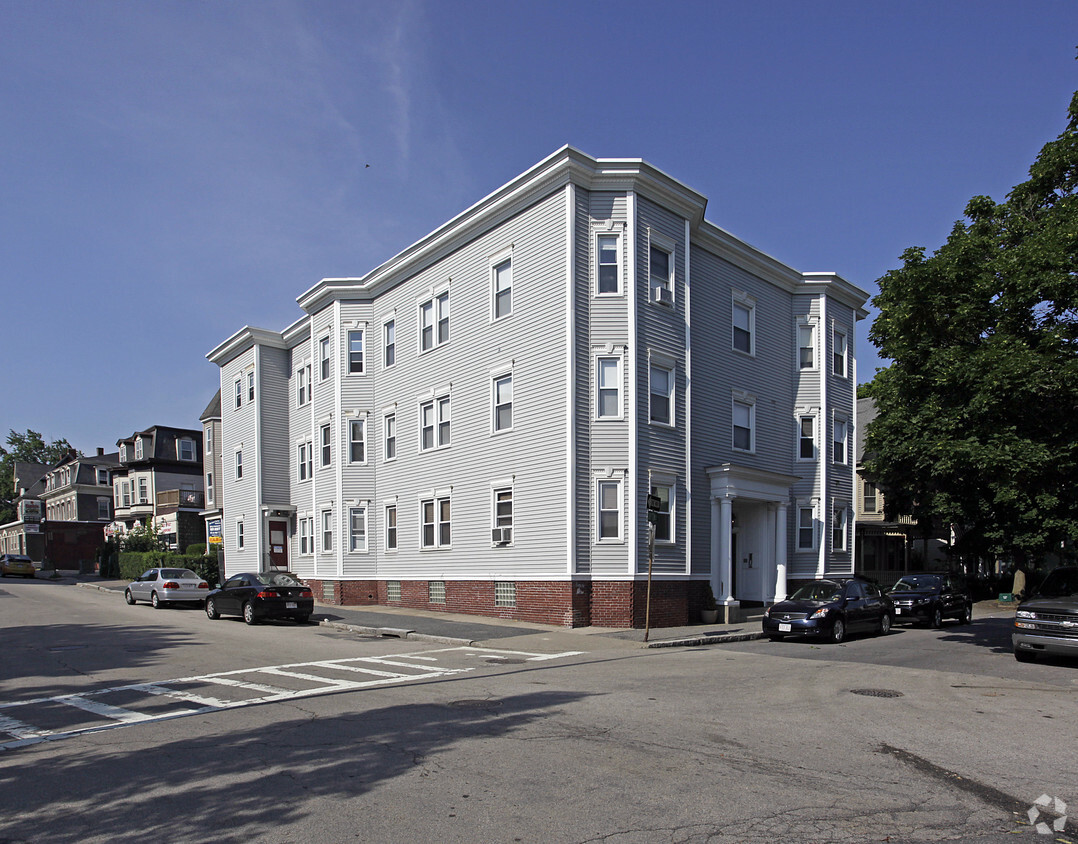 Primary Photo - 1 Dayton St