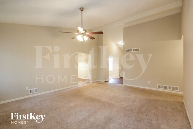 Building Photo - 4610 Aberdeen Ln