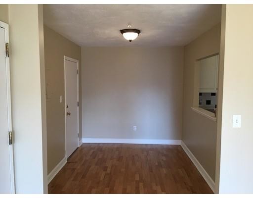 Building Photo - 59 Highland Glen Dr