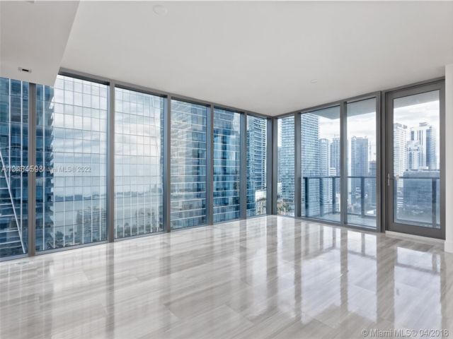 Foto principal - 1415 Brickell Ave