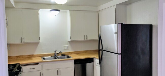 Building Photo - 4248 Arch Dr