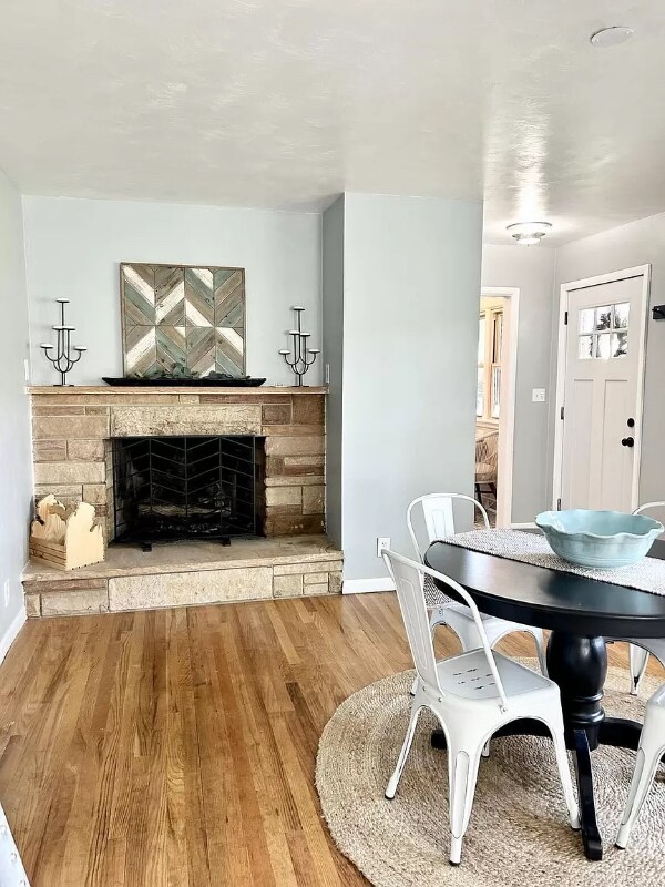 Building Photo - 787 Ansley Dr