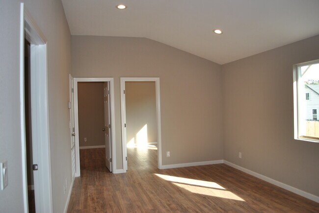 Foto del edificio - 21391 Locust St