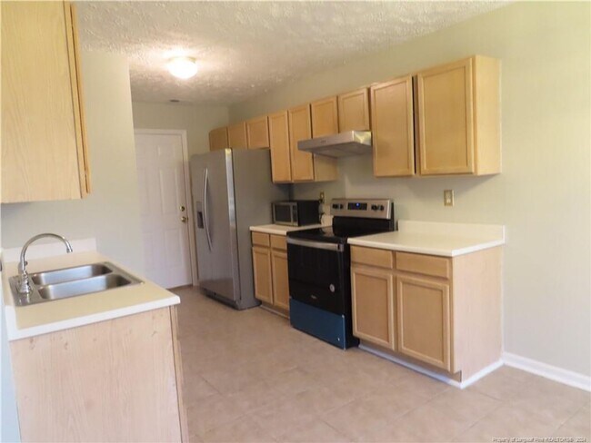 Building Photo - 6312 Chartley ~ Robinwood