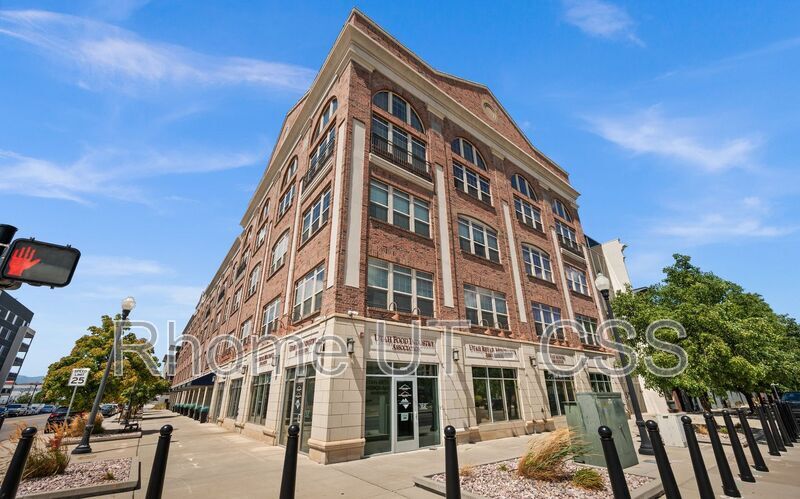 Photo - 4276 S Main Street