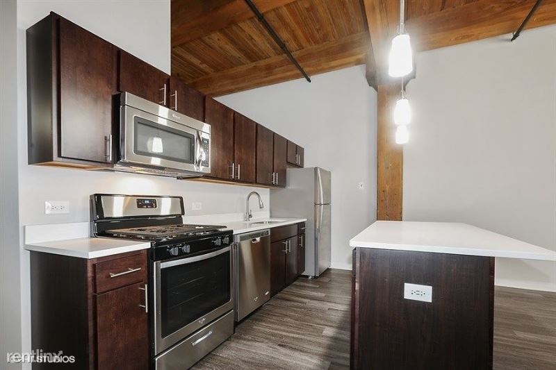 Foto principal - 1540 S State St