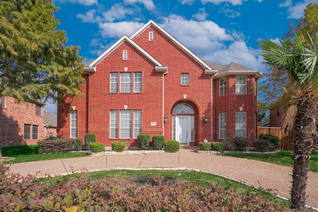 Primary Photo - 1404 Parkwood Dr