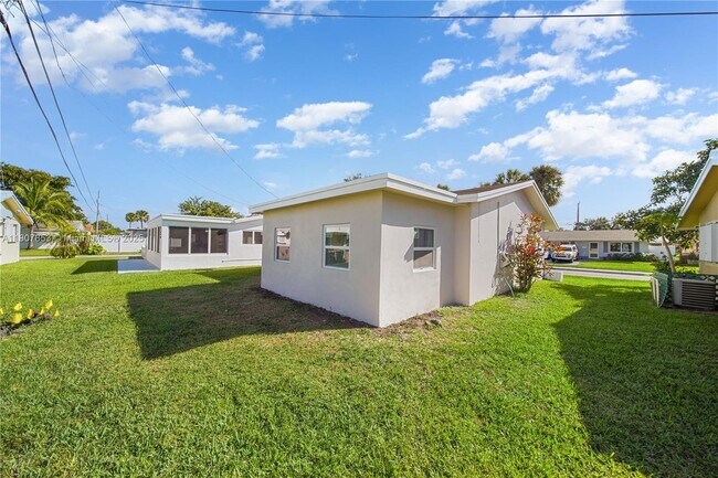 Building Photo - 2709 NW 54th St
