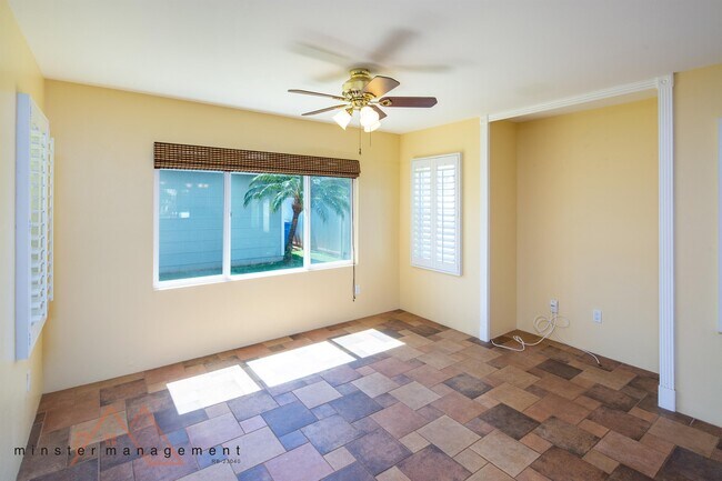 Building Photo - 91-1025-1025 Kaihohonu St