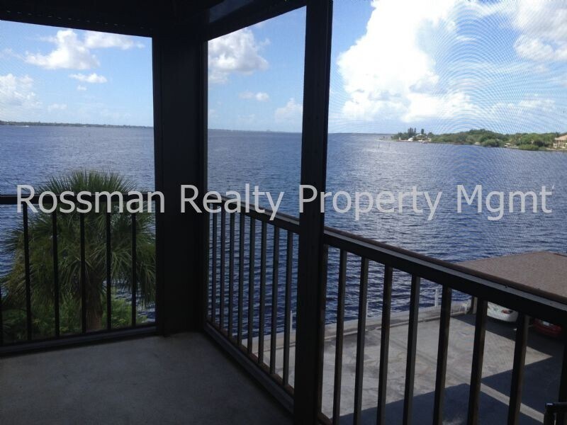 Foto principal - 3490 N Key Dr