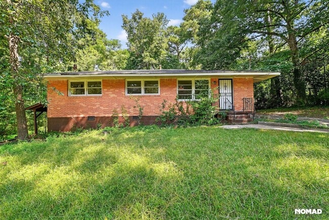 Building Photo - 704 Valleyview Dr