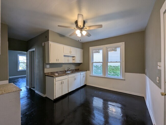 Foto del edificio - 2541 N 34th St