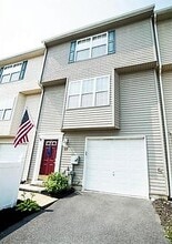 Building Photo - 97 Mistala Ct