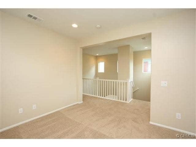 Building Photo - 15953 Begonia Ave